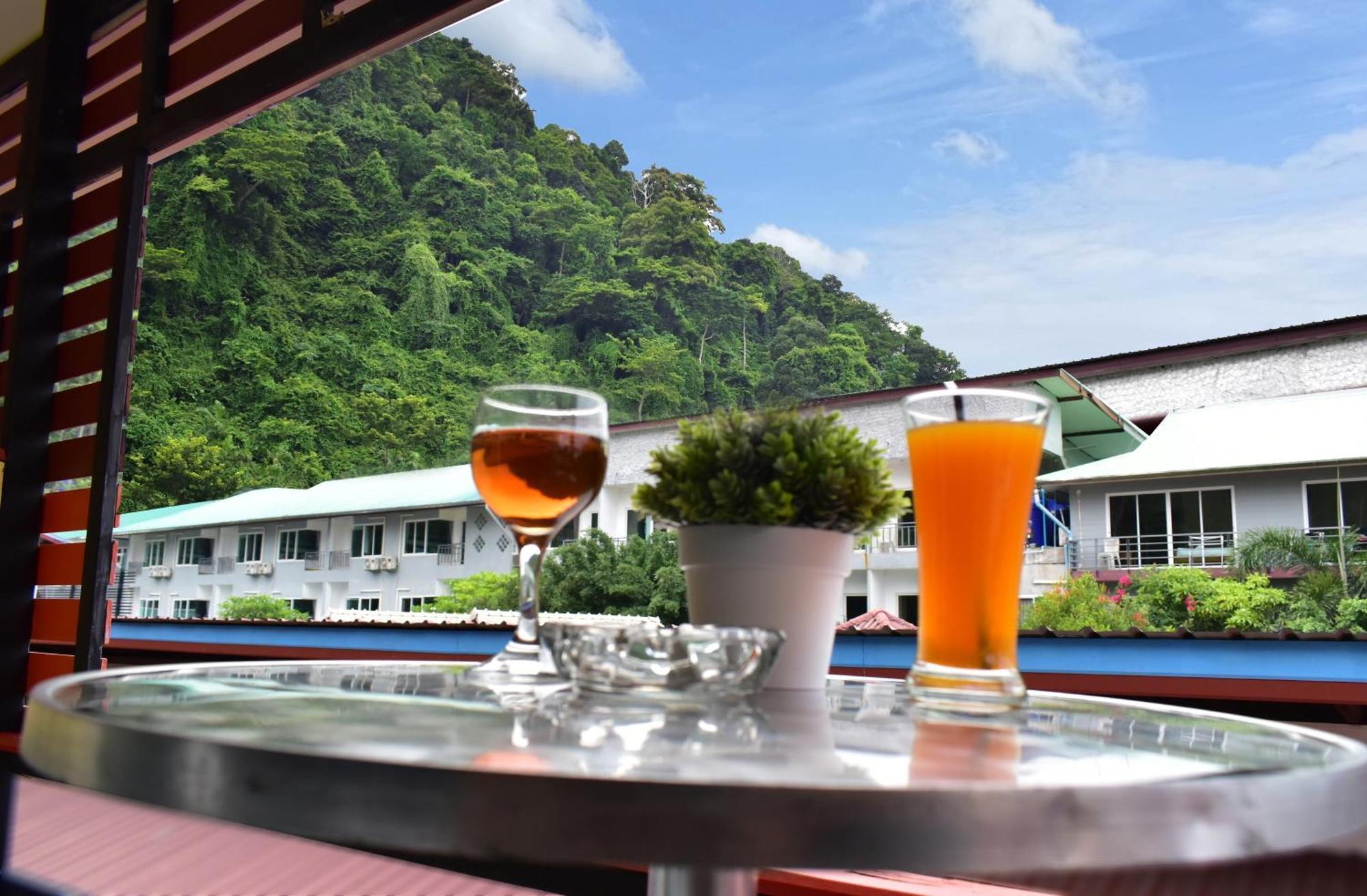 Chongkhao Resort- Phi Phi Island エクステリア 写真